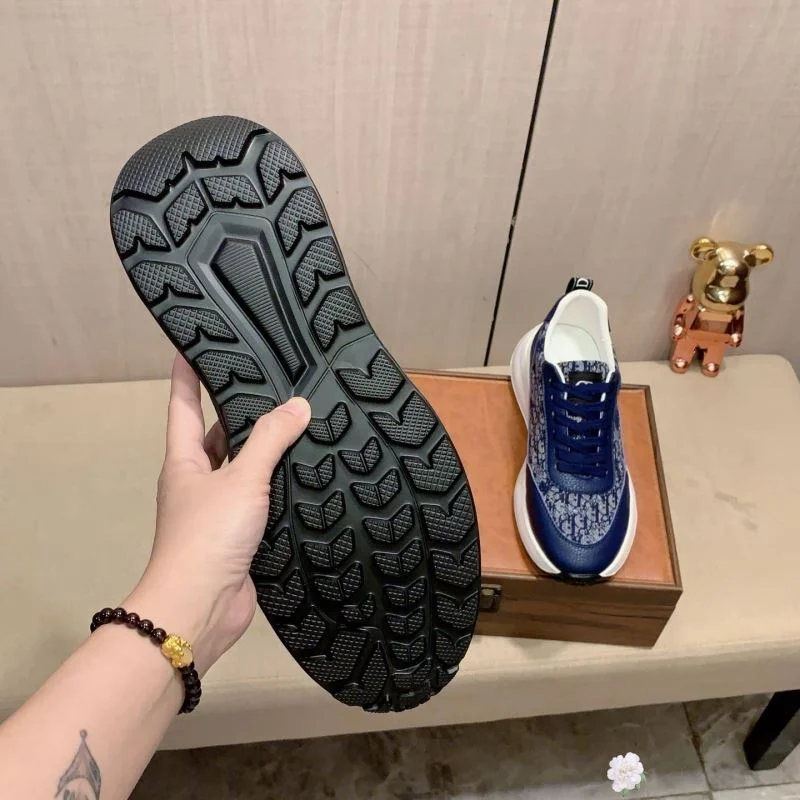 Sporty Christian Dior Low Shoes 22193