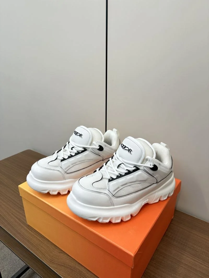 Bright Christian Dior Low Shoes 22617
