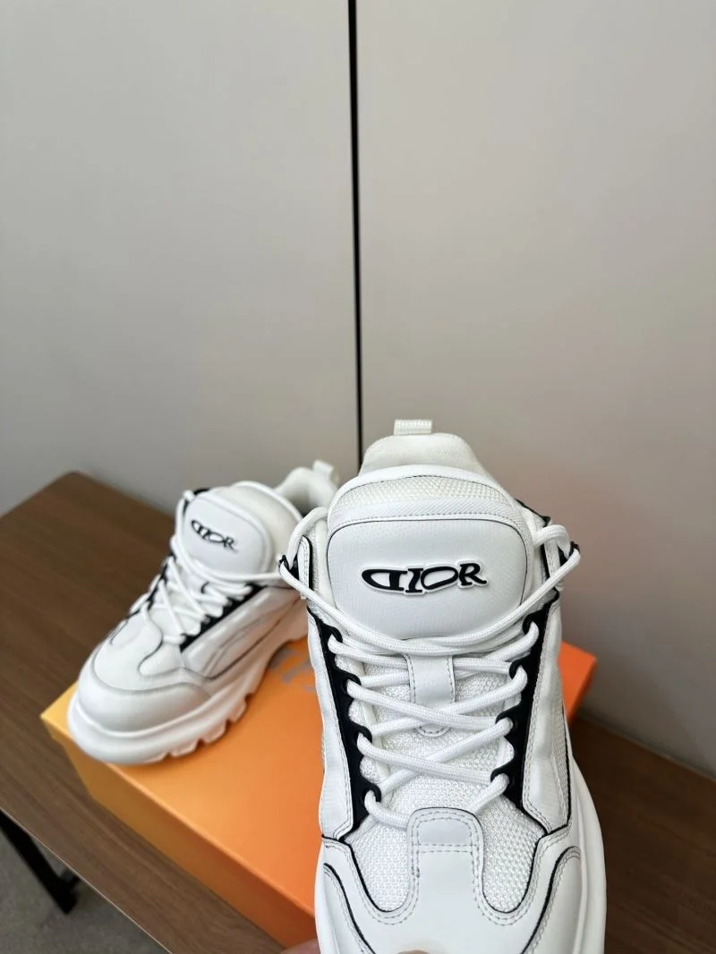 Bright Christian Dior Low Shoes 22617