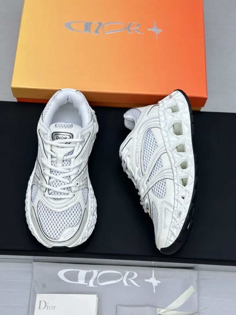 Lightweight Christian Dior Low Shoes 22550