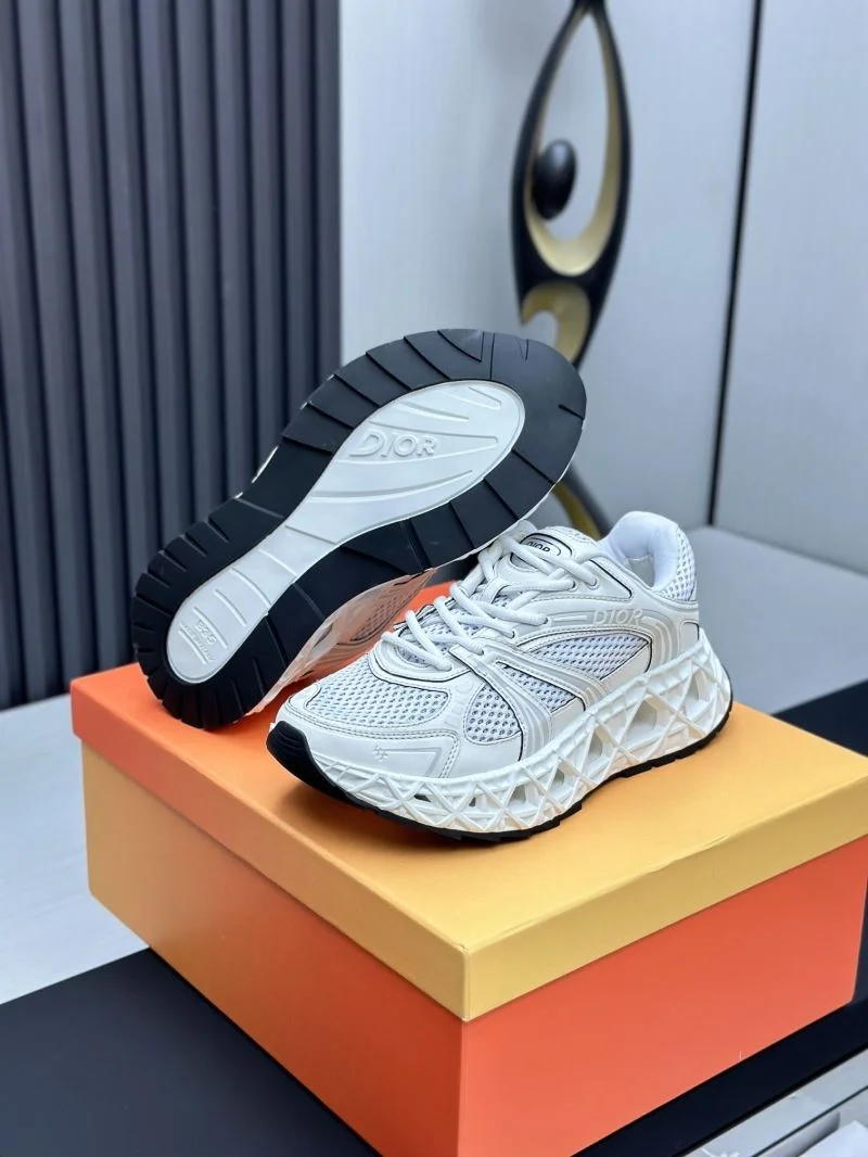 Lightweight Christian Dior Low Shoes 22550