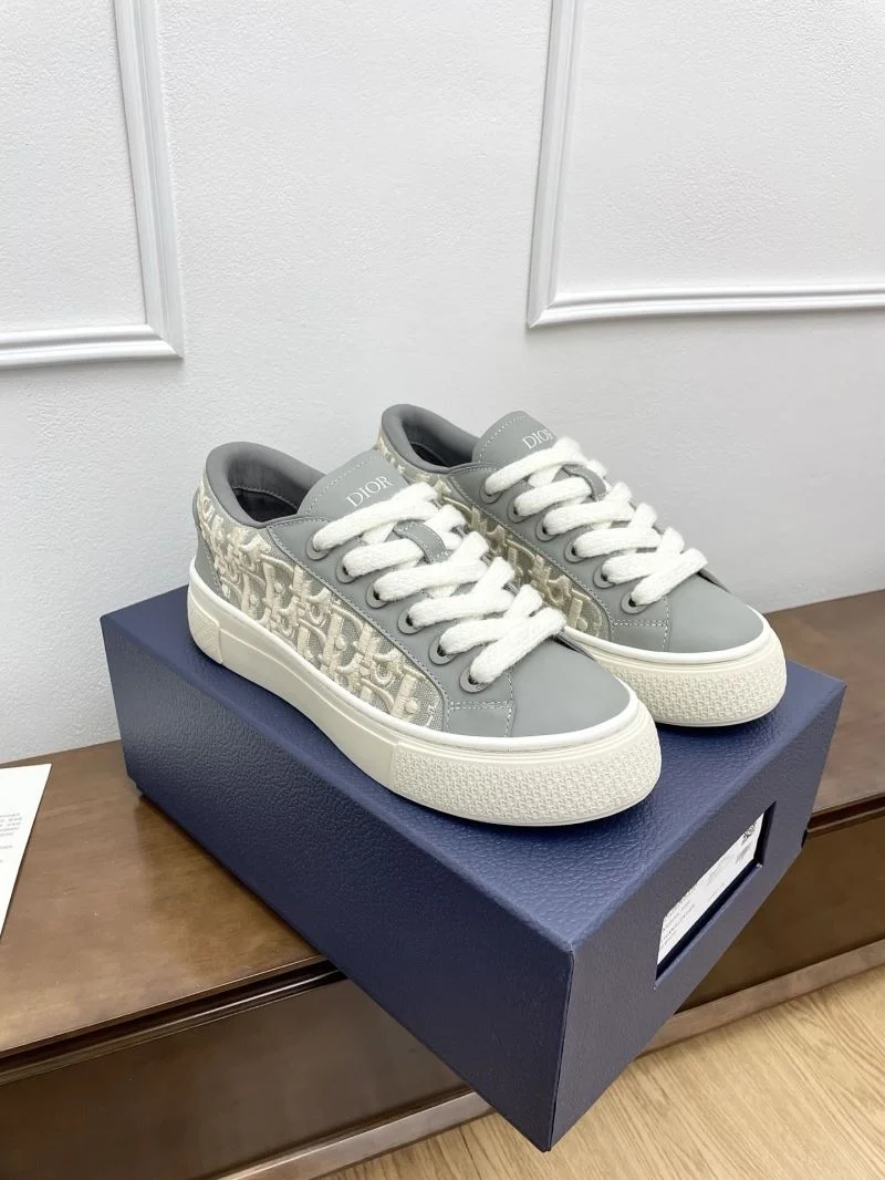 Seasonal Christian Dior Low Shoes 22549