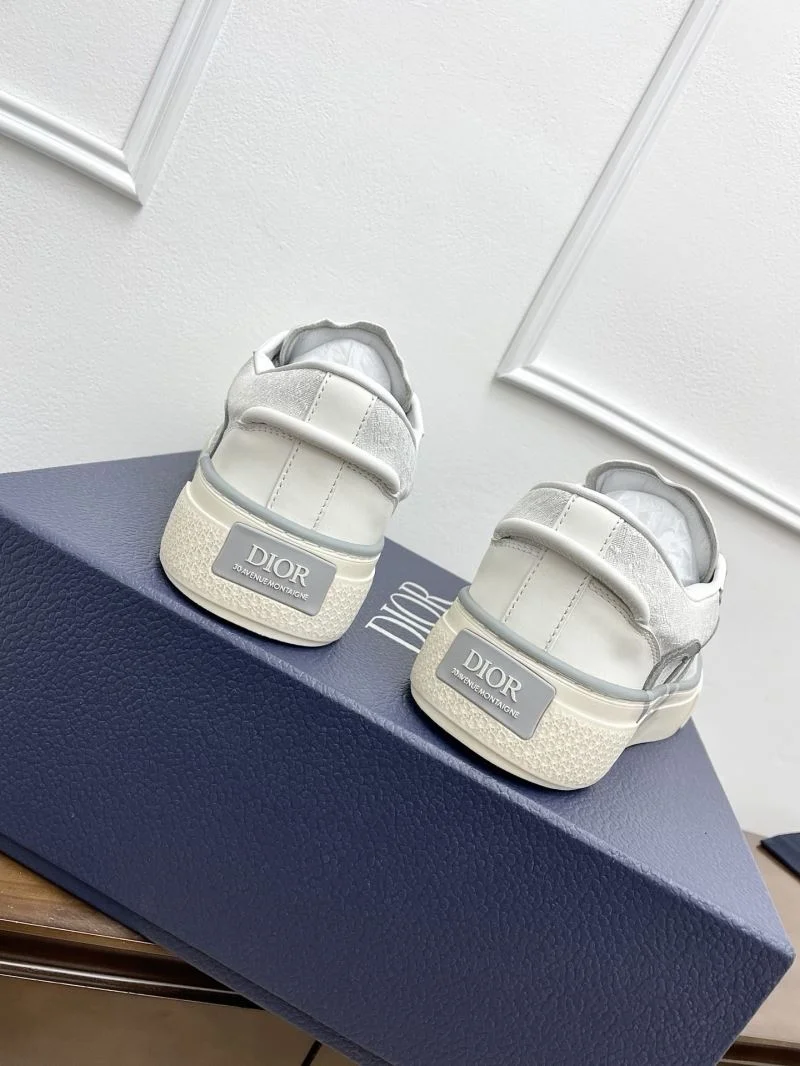 UrbanChic Christian Dior Low Shoes 22551