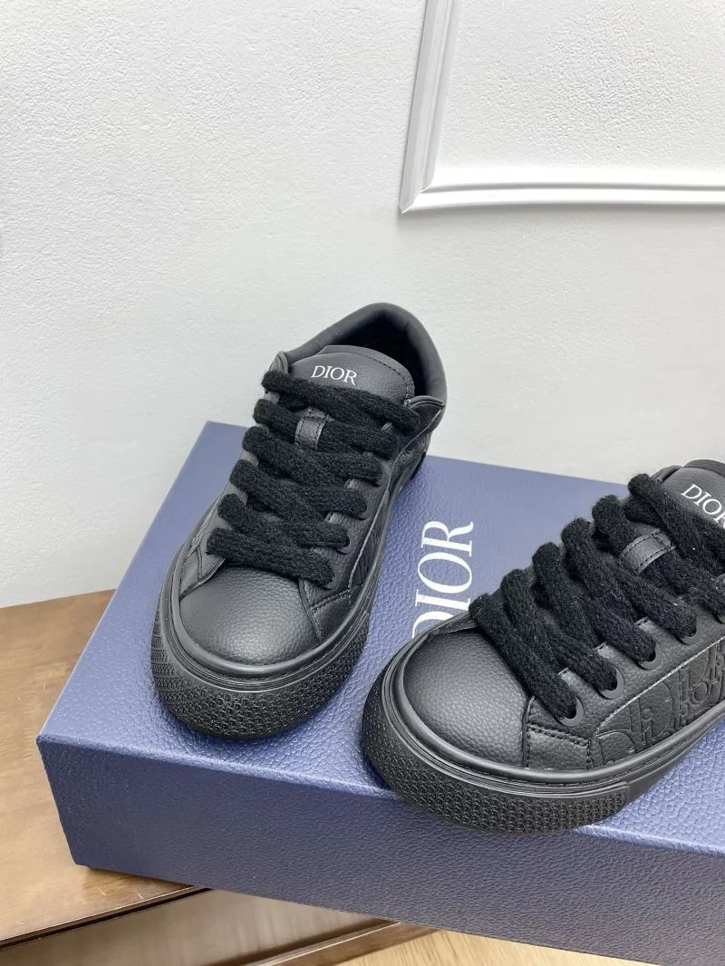 HighPerformance Christian Dior Low Shoes 22543
