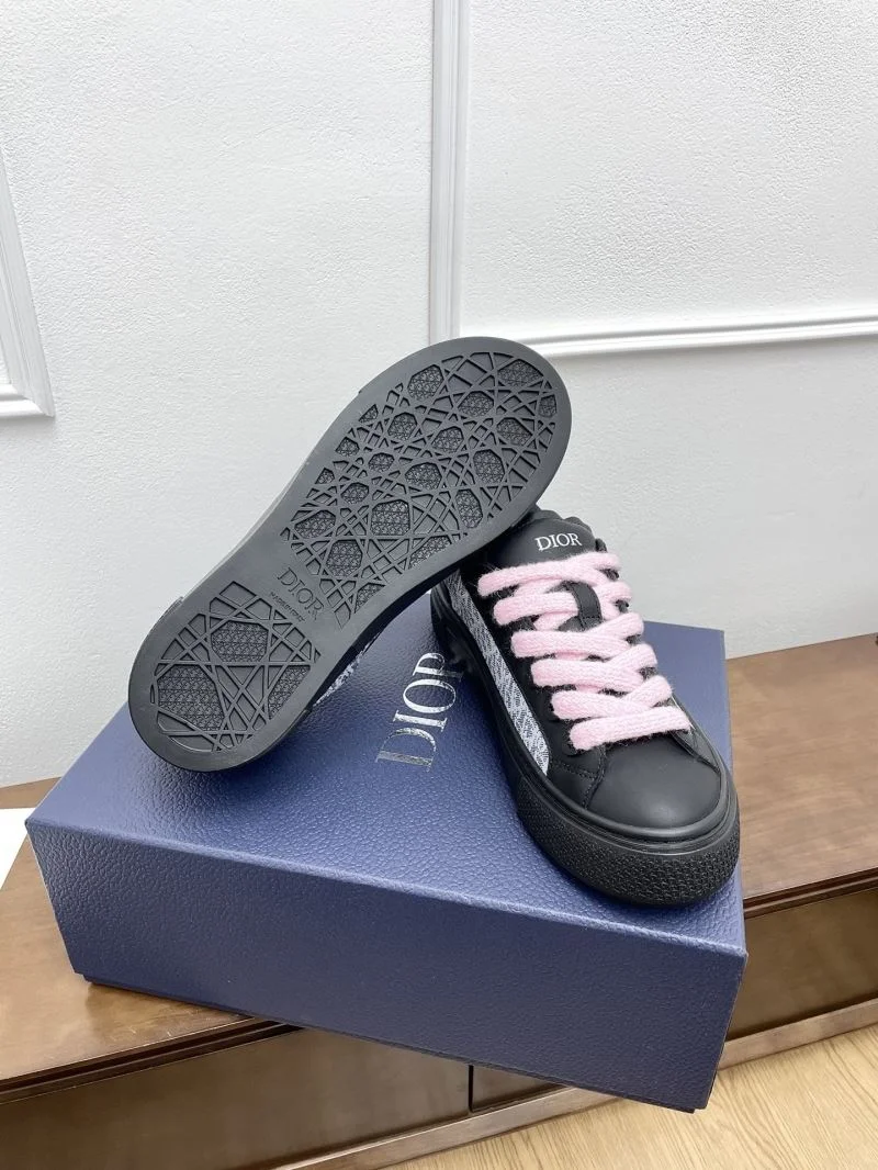 Christian Dior Low Shoes Timeless 22542