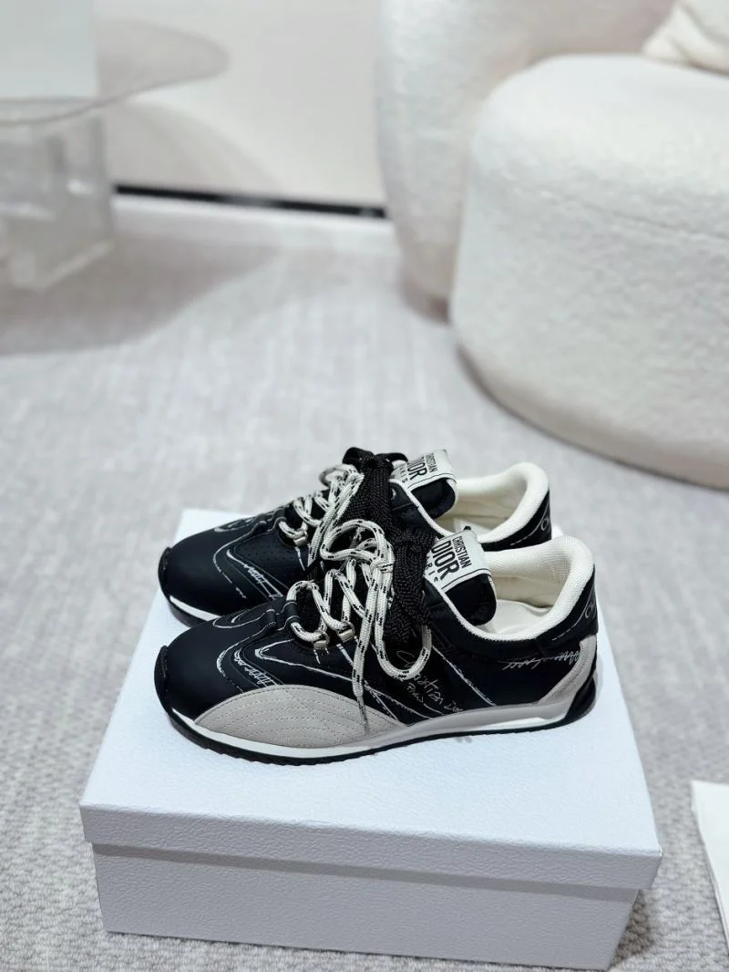 Contemporary Christian Dior Low Shoes 20944