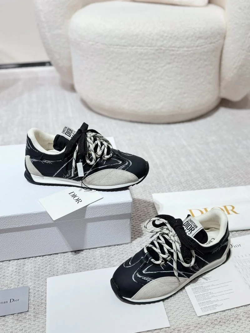 Contemporary Christian Dior Low Shoes 20944