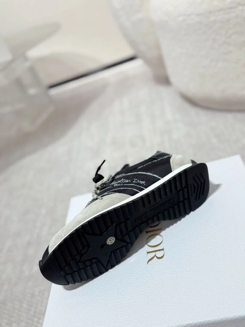 Contemporary Christian Dior Low Shoes 20944