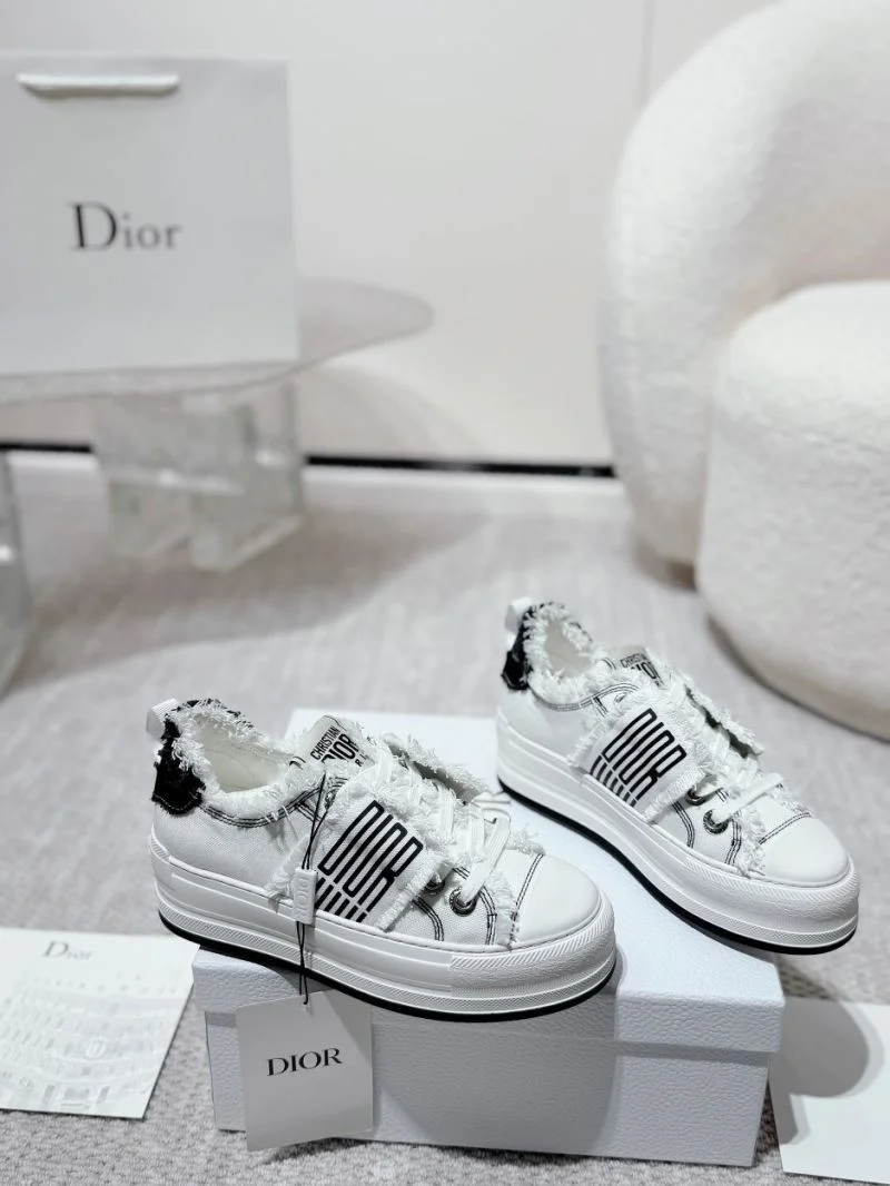 Christian Dior Low Shoes ModernLook 20954