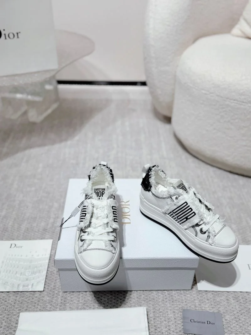 Christian Dior Low Shoes ModernLook 20954