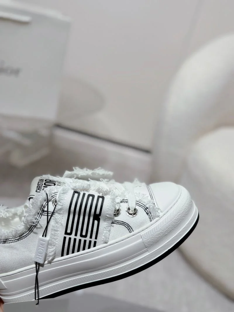 Christian Dior Low Shoes ModernLook 20954