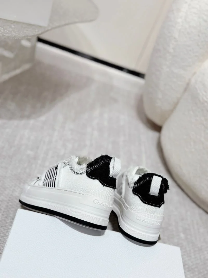 Christian Dior Low Shoes ModernLook 20954