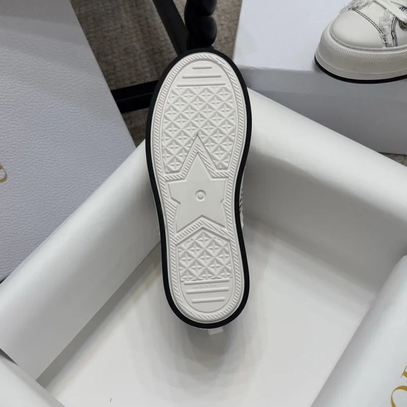 Christian Dior Low Shoes Refined 20949