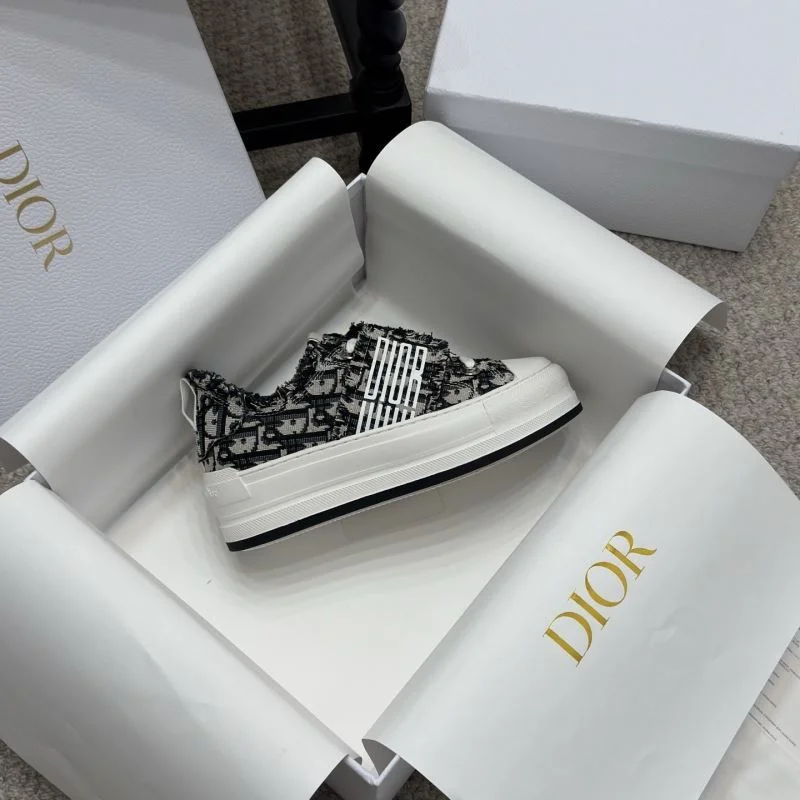 Christian Dior Low Shoes Elegant 20942