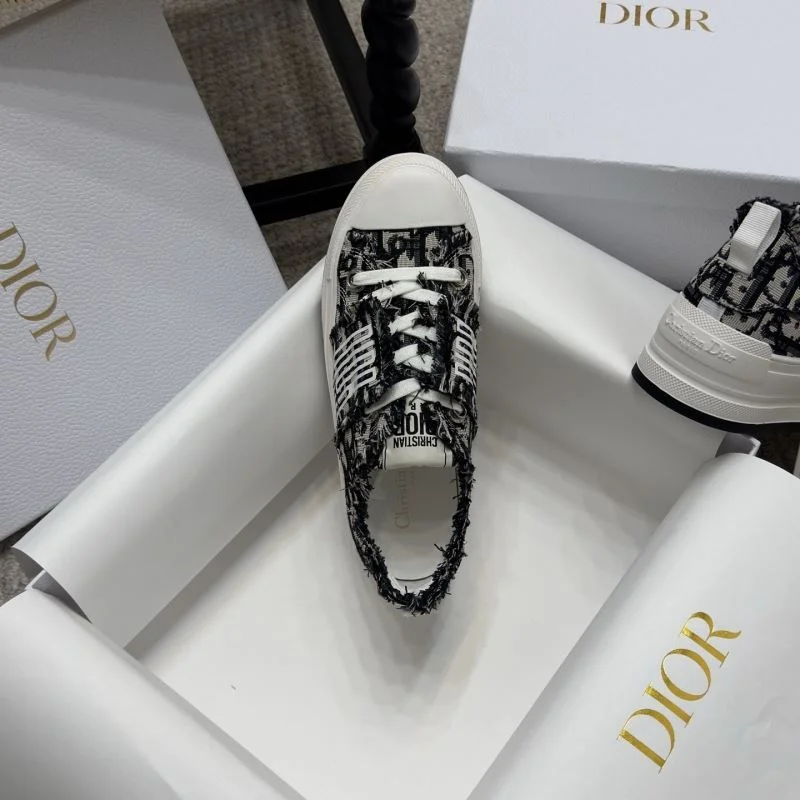 Christian Dior Low Shoes Elegant 20942