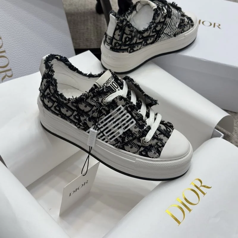 Christian Dior Low Shoes Elegant 20942