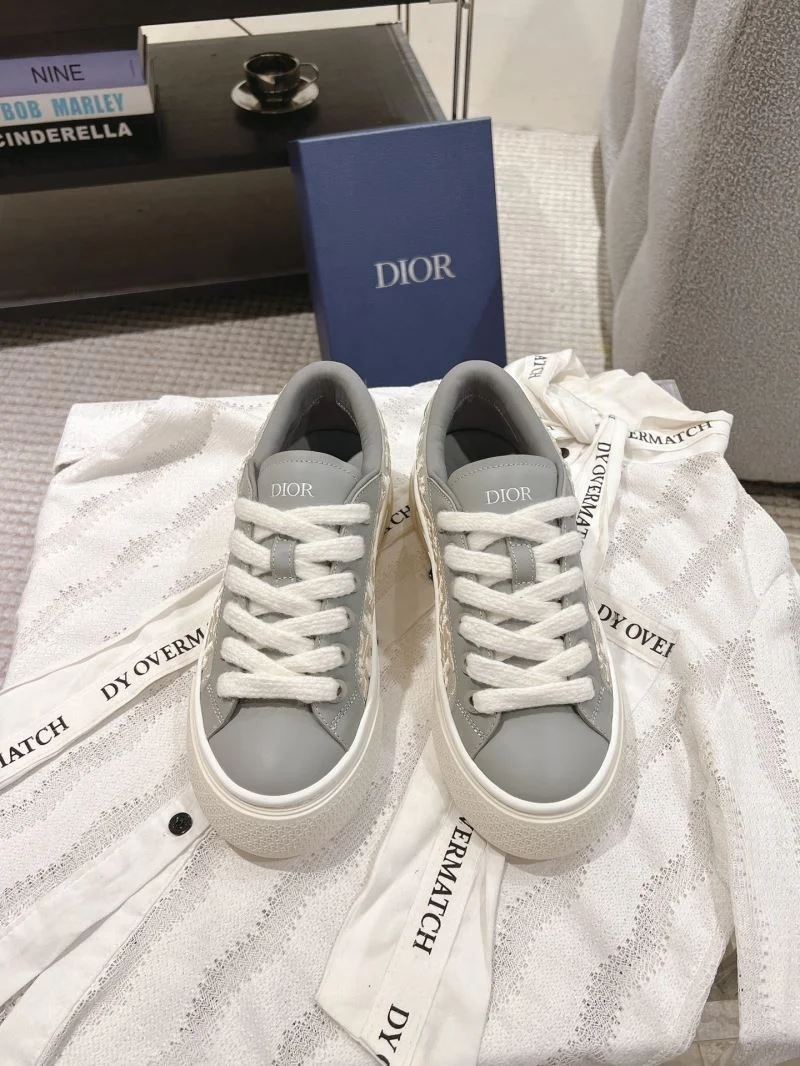 Christian Dior Low Shoes Chic 20925