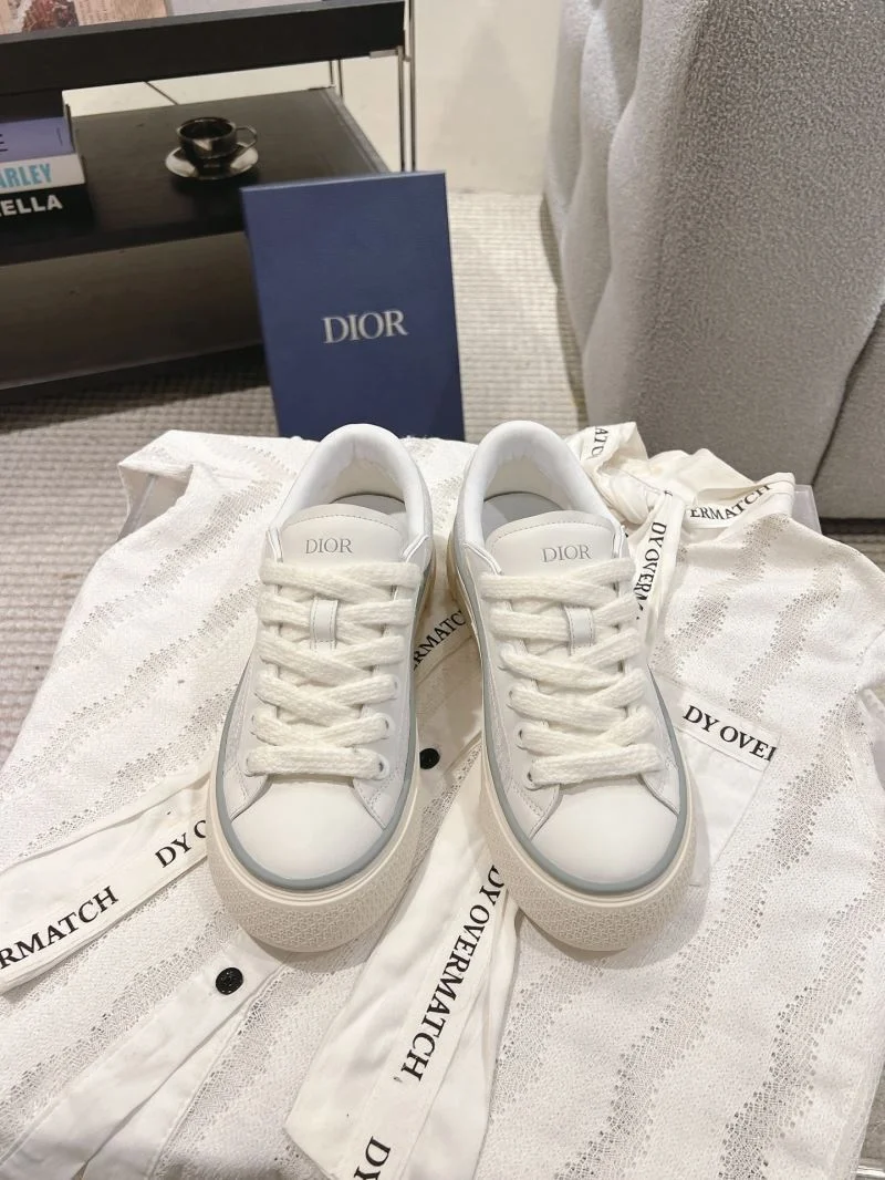 Sleek Christian Dior Low Shoes 20919