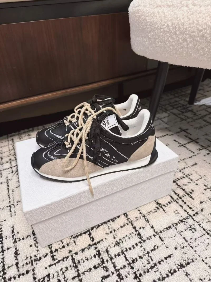 Cozy Christian Dior Low Shoes 20918