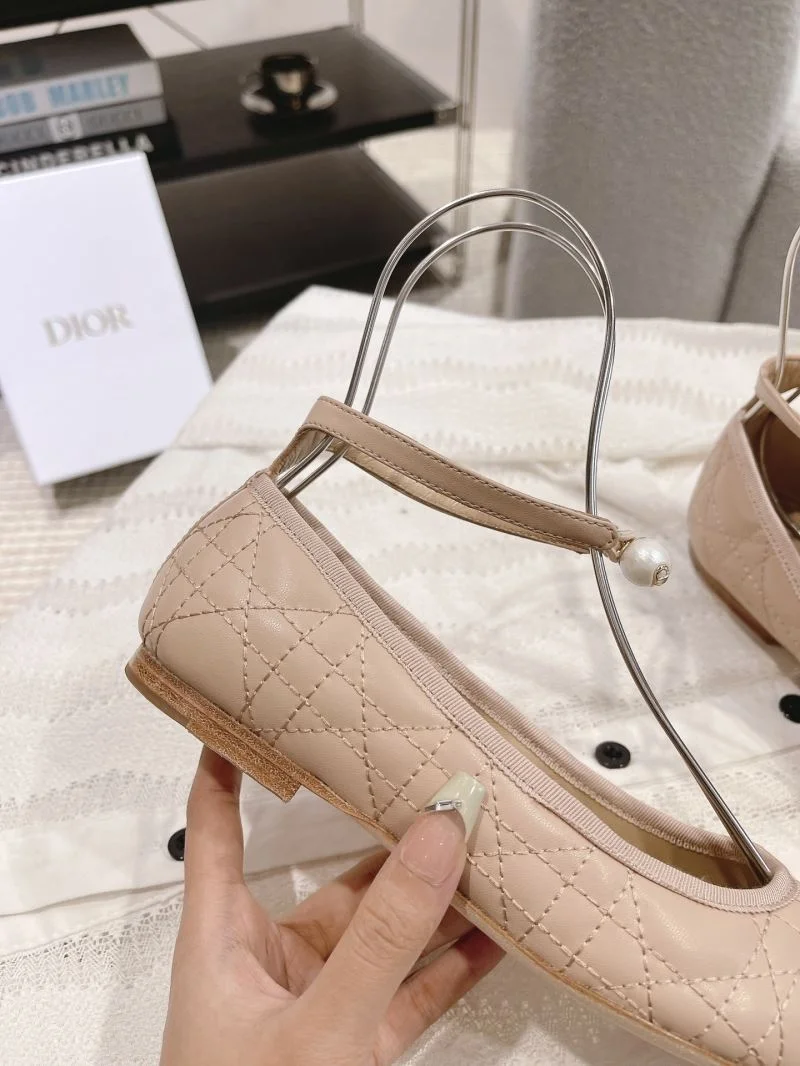 Christian Dior Low Shoes WellDesigned 20889