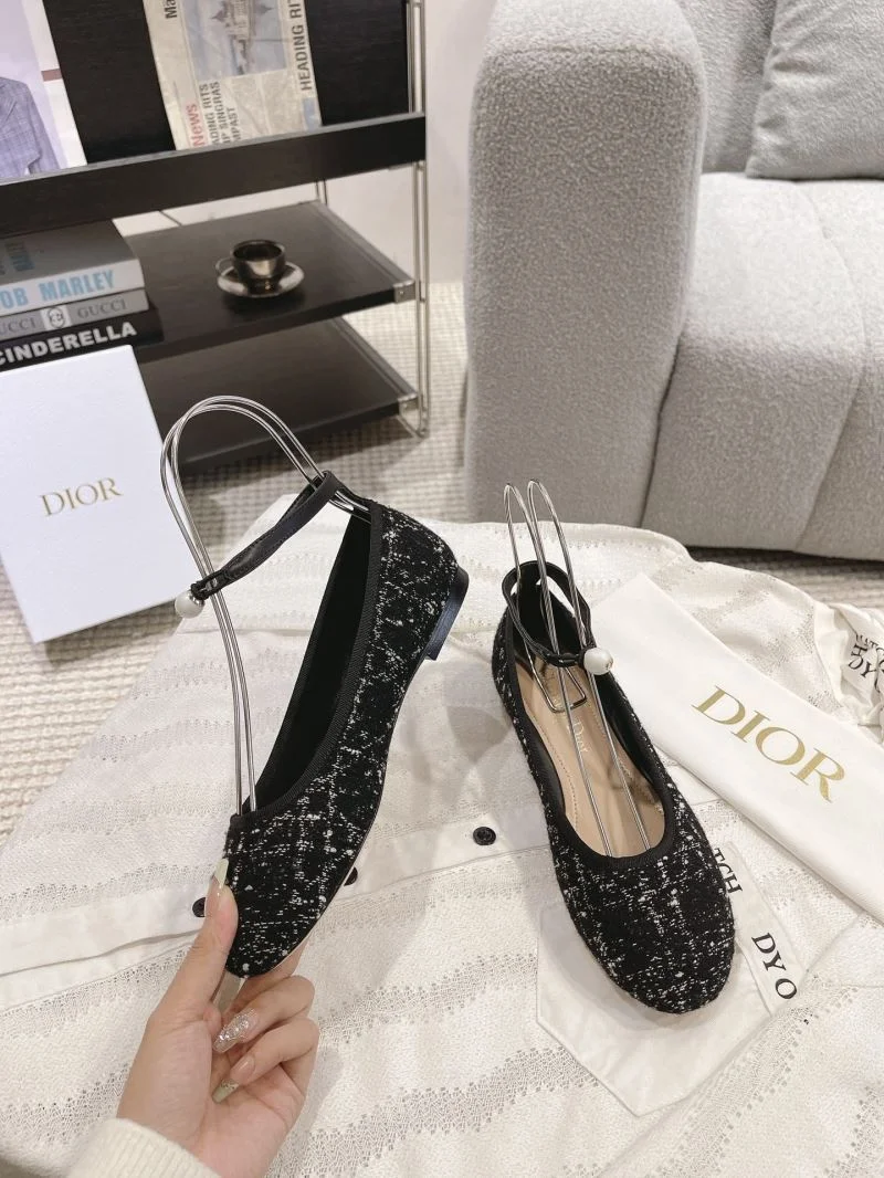 Flexible Christian Dior Low Shoes 20884