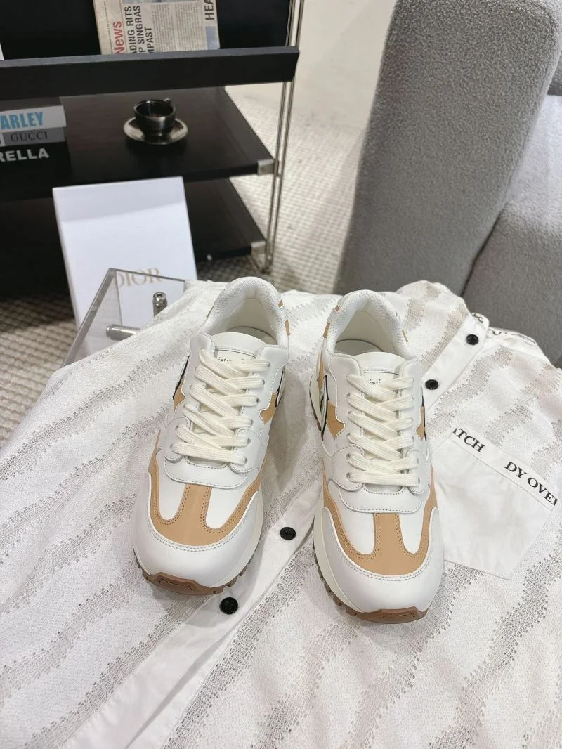 Sleek Christian Dior Low Shoes 20890