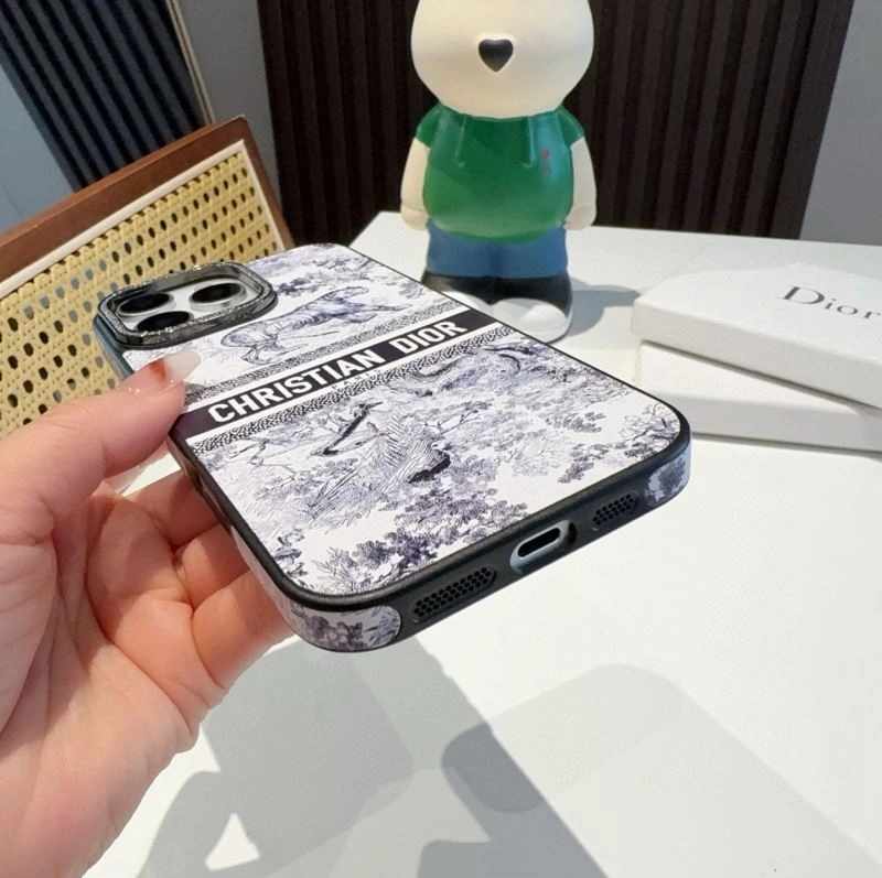 EyeCatching Christian Dior Mobile Cases 268018