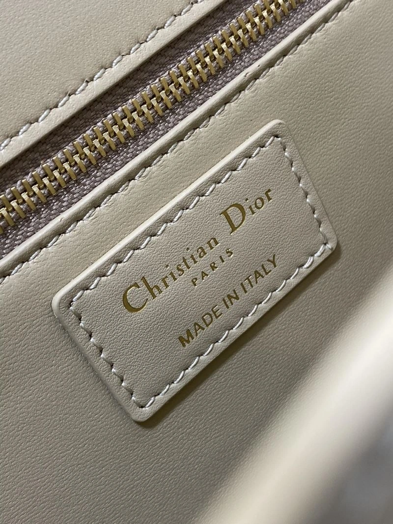 WrinkleFree Christian Dior Montaigne Bags 76143