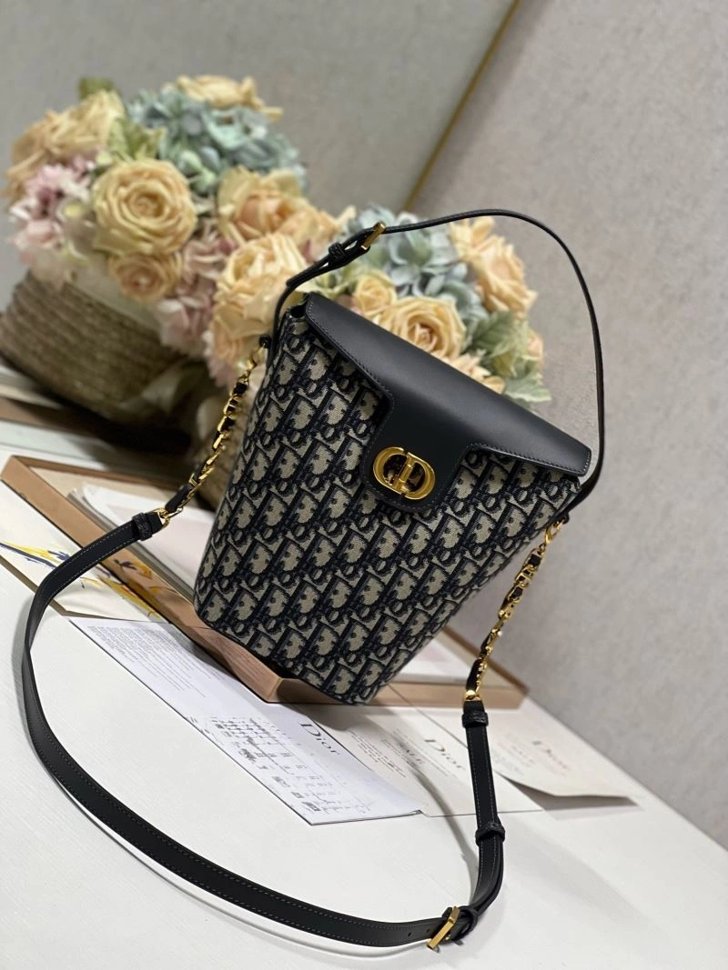 Timeless Christian Dior Montaigne Bags 76116
