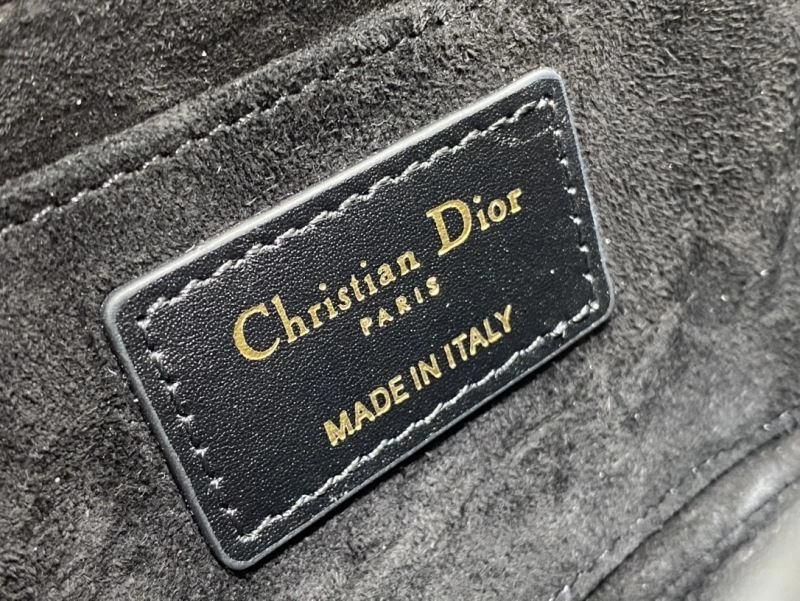 Packable Christian Dior Montaigne Bags 71154