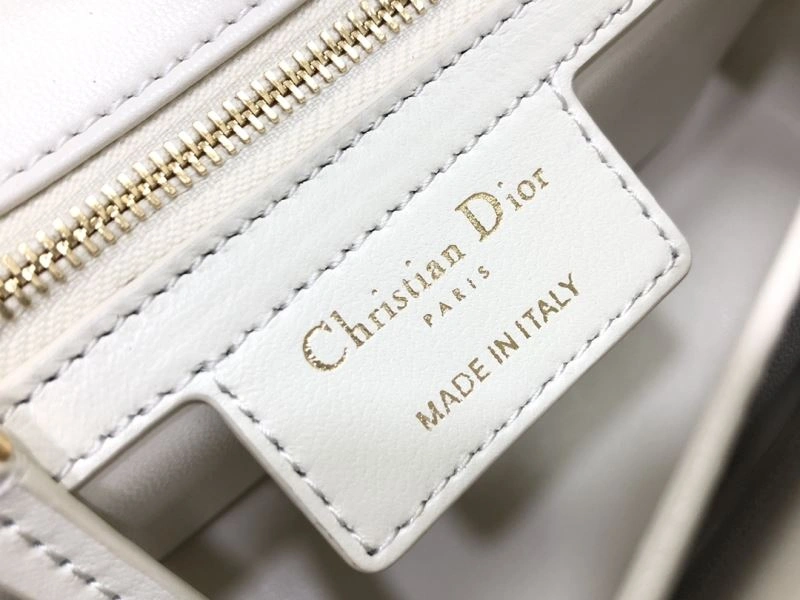 Christian Dior Montaigne Bags Bright 71159