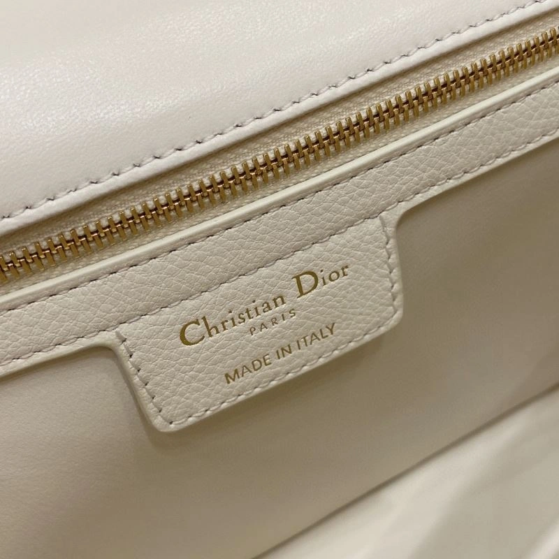 Stylish Christian Dior Montaigne Bags 71147