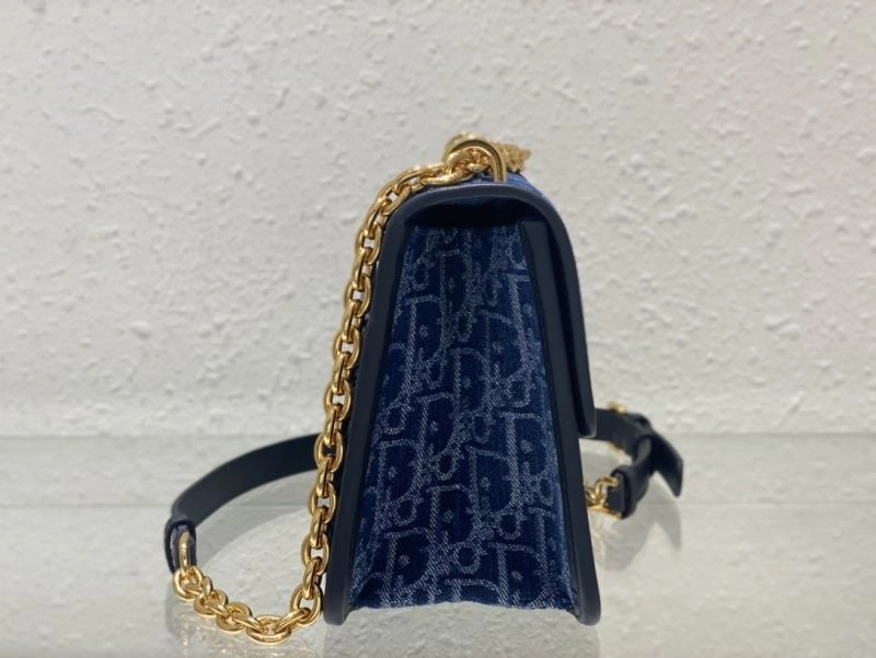 Fashionable Christian Dior Montaigne Bags 71140