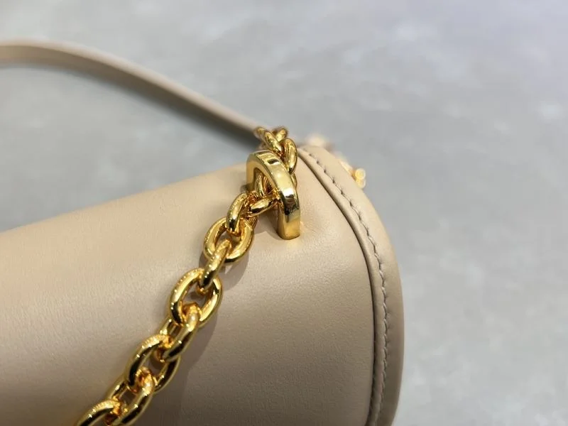 Christian Dior Montaigne Bags Compact 47573