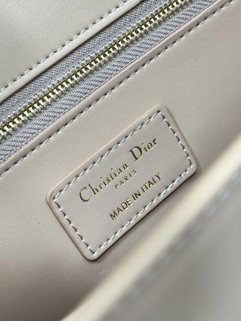 Christian Dior Montaigne Bags WellDesigned 47605