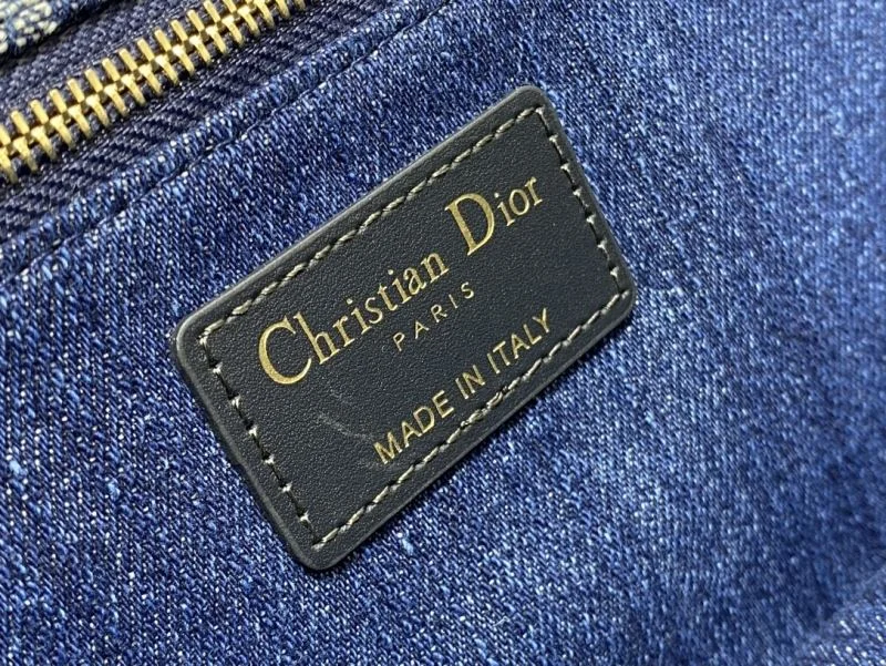 Trendsetting Christian Dior Montaigne Bags 47591