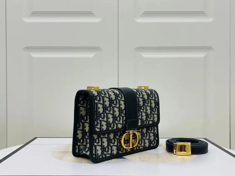Cozy Christian Dior Montaigne Bags 46429