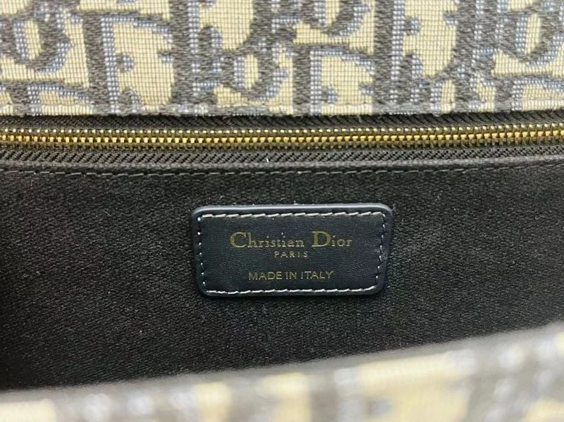 TravelReady Christian Dior Montaigne Bags 46507