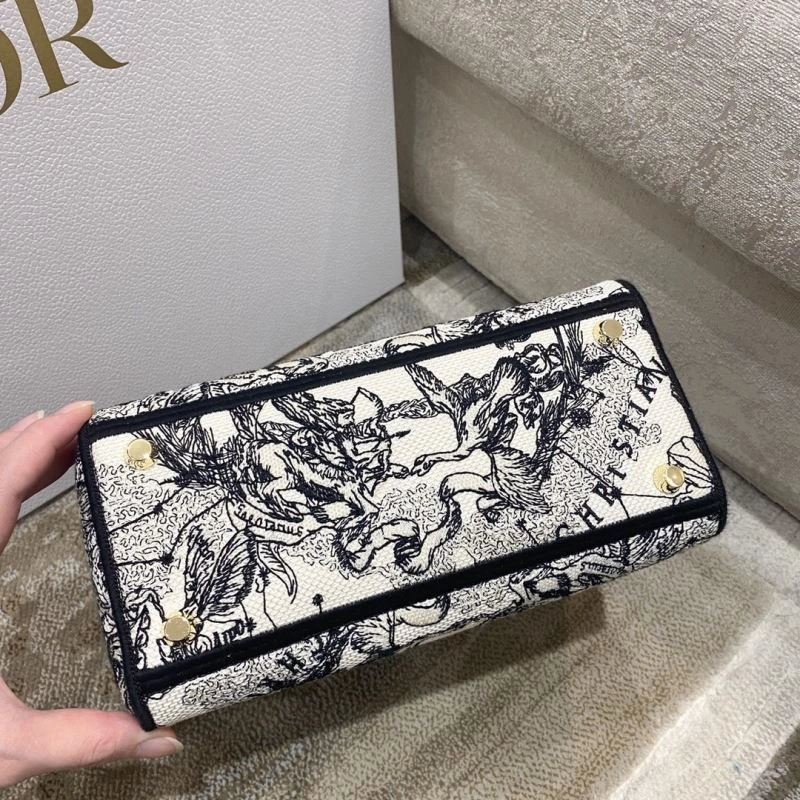 Fashionable Christian Dior My Lady Bags 76392