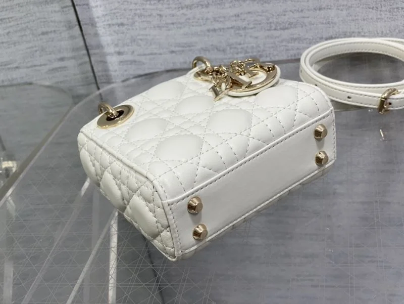 WrinkleFree Christian Dior My Lady Bags 47410