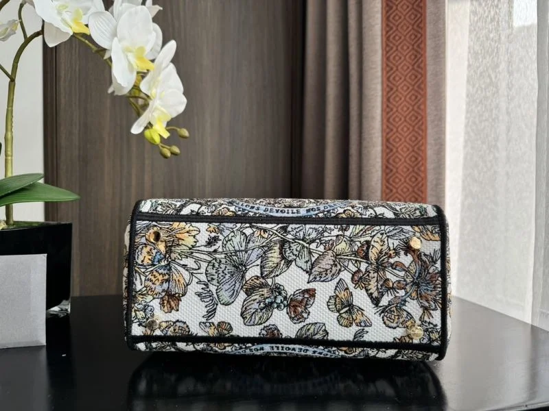 Fashionable Christian Dior My Lady Bags 47304