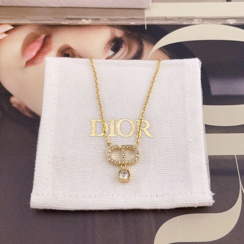 Premium Christian Dior Necklaces 235973
