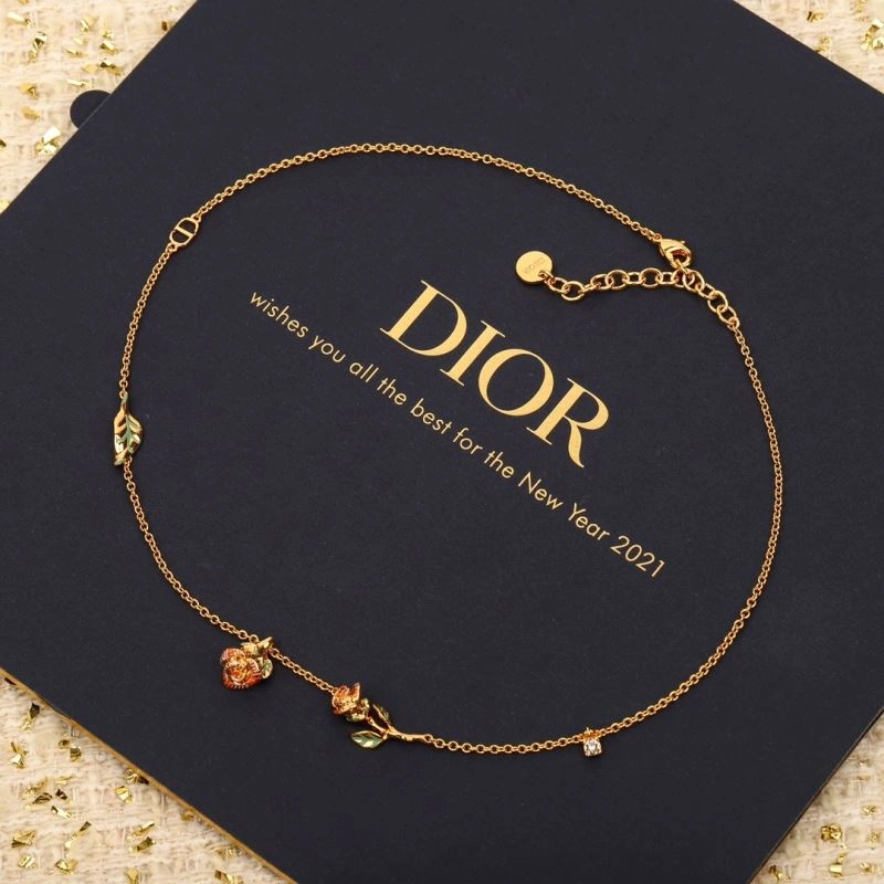 Tailored Christian Dior Necklaces 235960