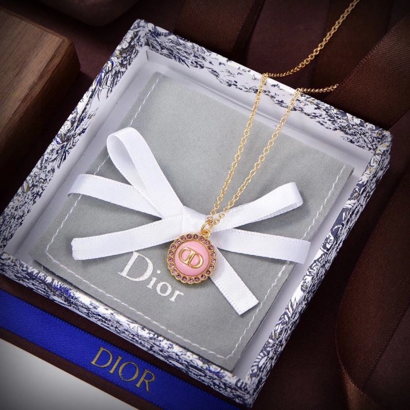 HighQuality Christian Dior Necklaces 235956