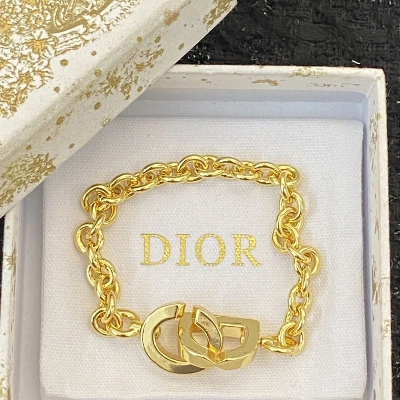 Efficient Christian Dior Necklaces 235946