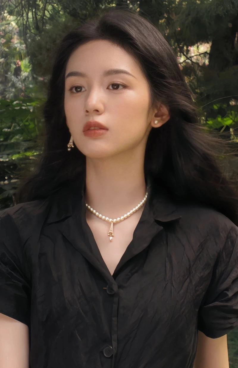 Flexible Christian Dior Necklaces 235939