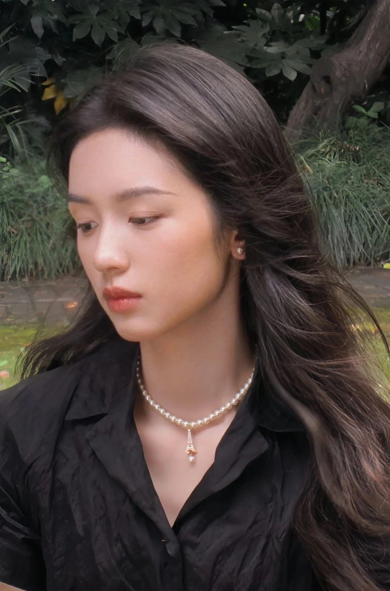 Flexible Christian Dior Necklaces 235939