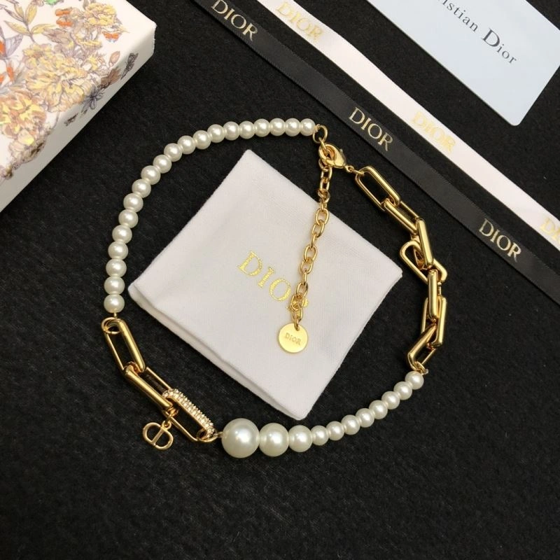 Christian Dior Necklaces Modern 235947