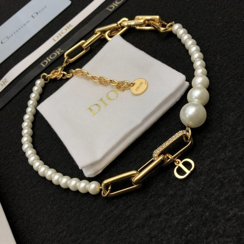 Christian Dior Necklaces Modern 235947