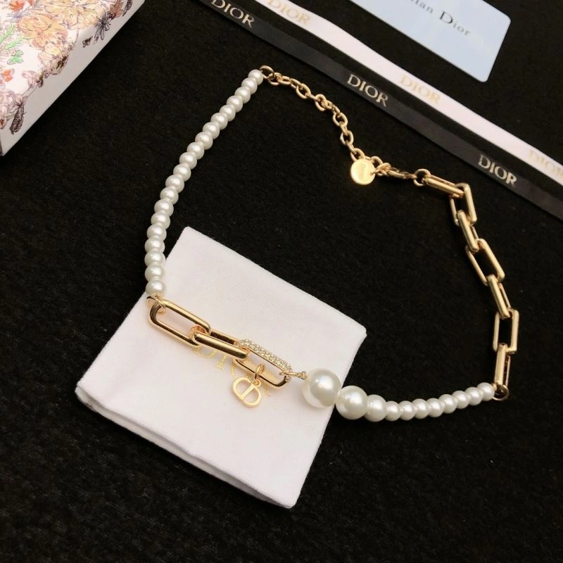 Christian Dior Necklaces Modern 235947